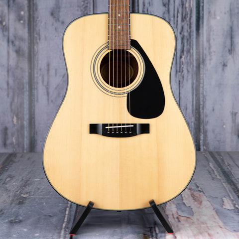 Yamaha F325D Acoustic Guitar, Natural, front closeup