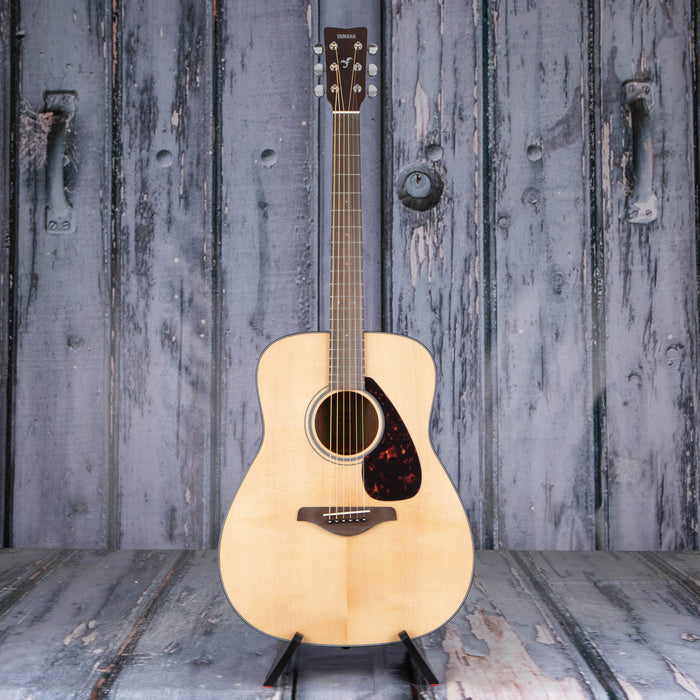 Yamaha FG800 Dreadnought, Natural