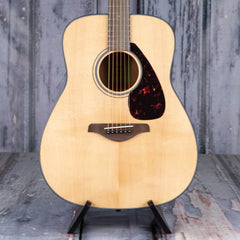 Yamaha FG800 Dreadnought, Natural