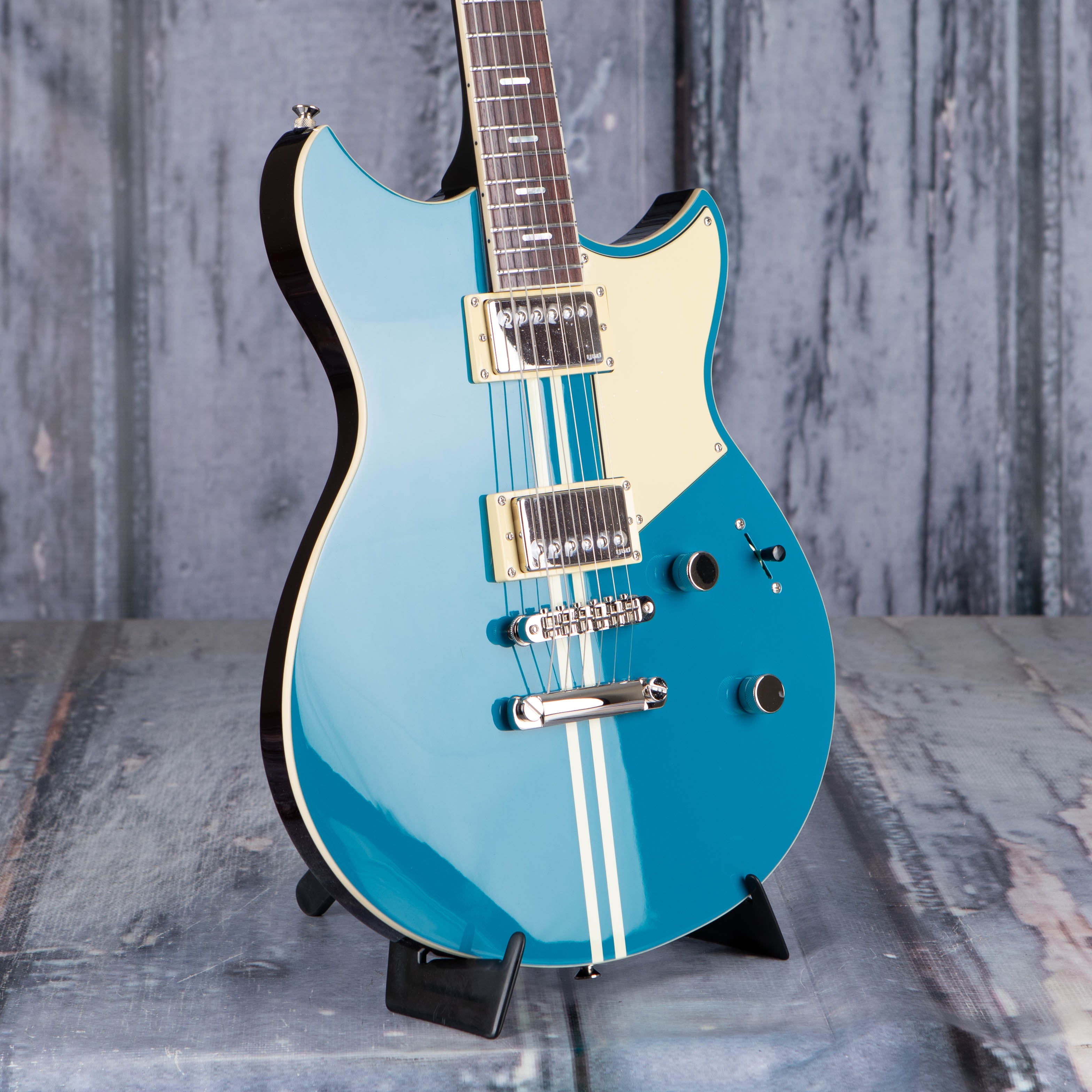 Yamaha Revstar Standard RSS20 Electric Guitar, Swift Blue, angle