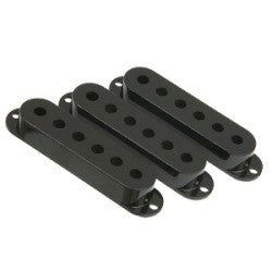 Fender STRATOCASTER PICKUP COVERS - Black